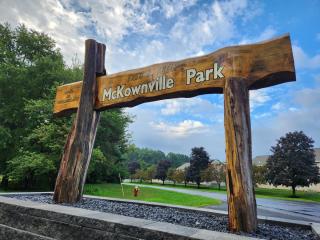 Abele Park Entrance Sign
